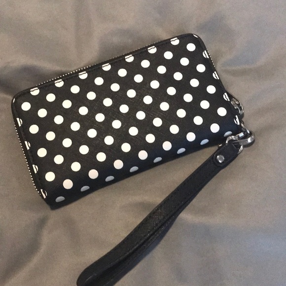 Michael Kors Wristlet - Picture 2 of 4